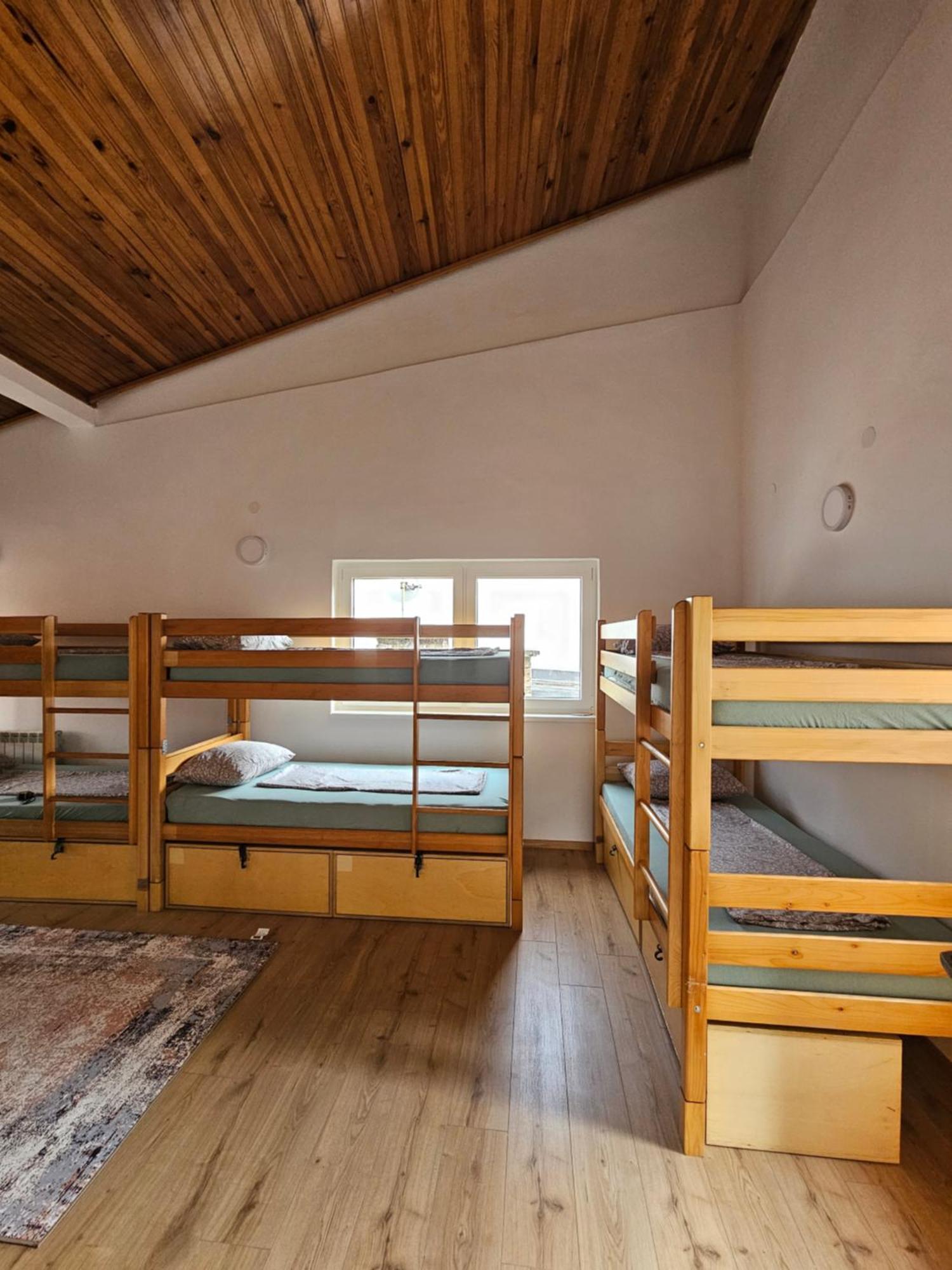 Leopold Chillout Hostel Saraievo Exterior foto
