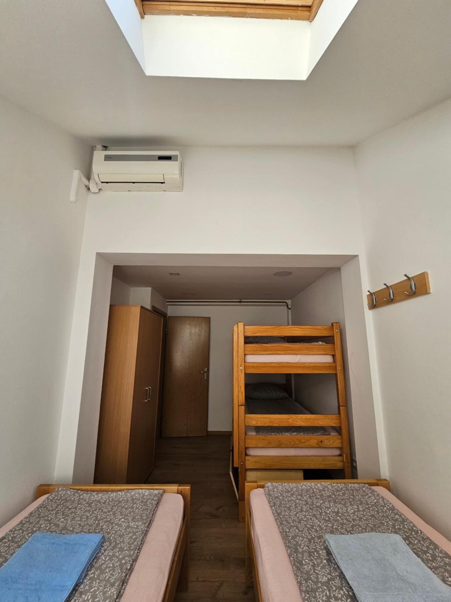Leopold Chillout Hostel Saraievo Exterior foto