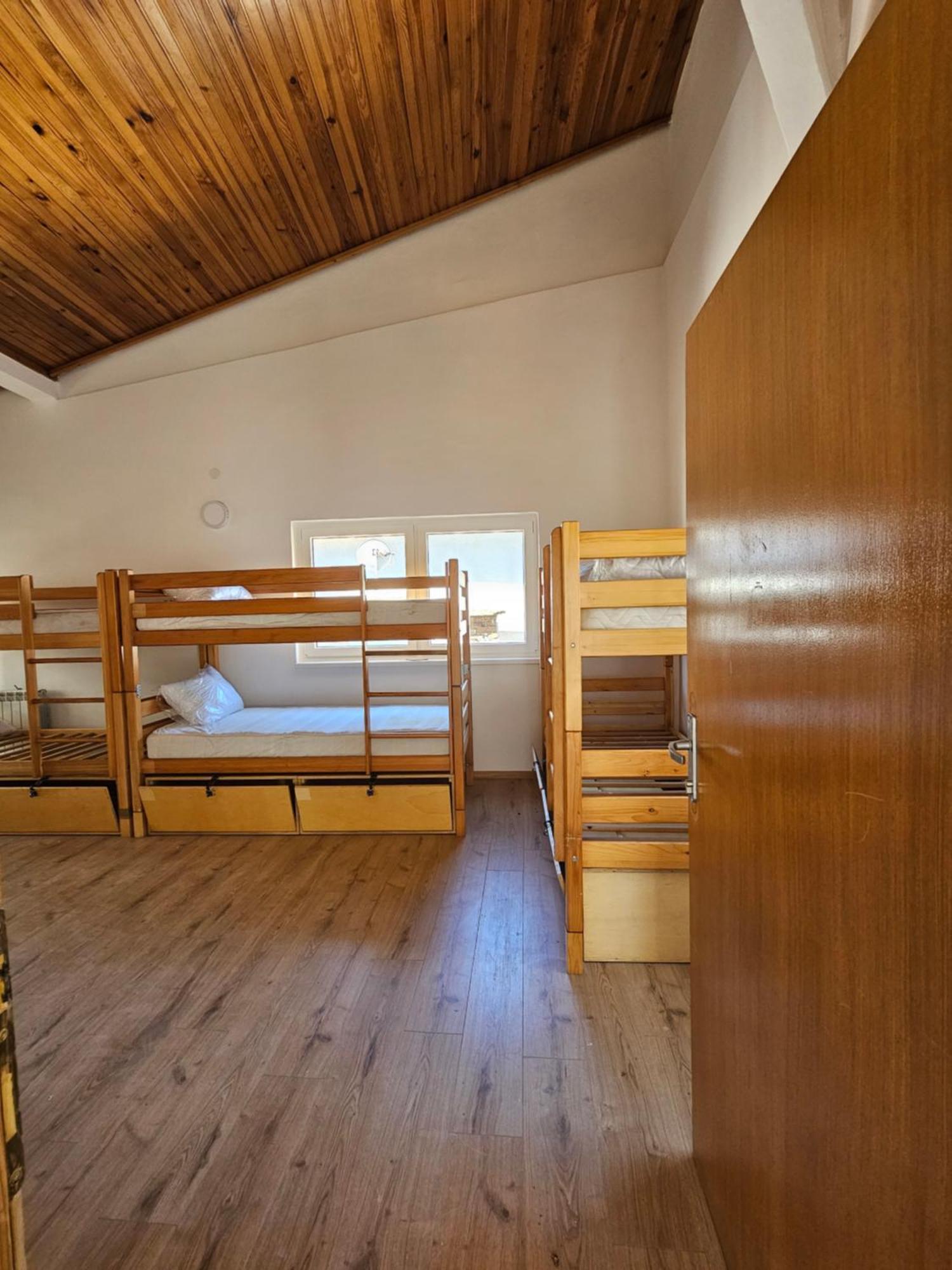 Leopold Chillout Hostel Saraievo Exterior foto