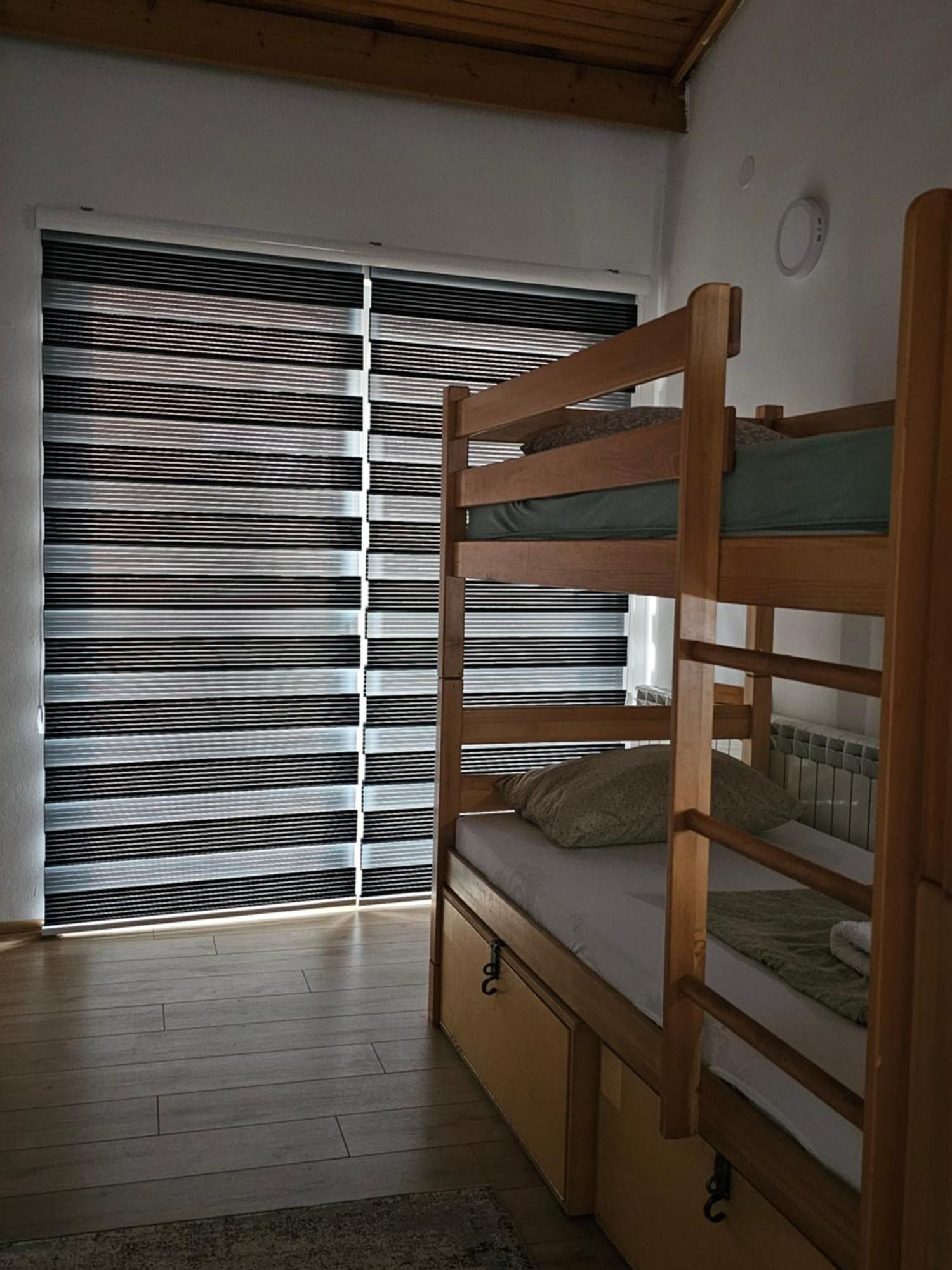 Leopold Chillout Hostel Saraievo Exterior foto